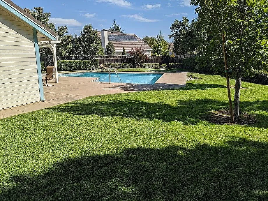 3 bed, 1448 sqft, $2,800 — Photo 2