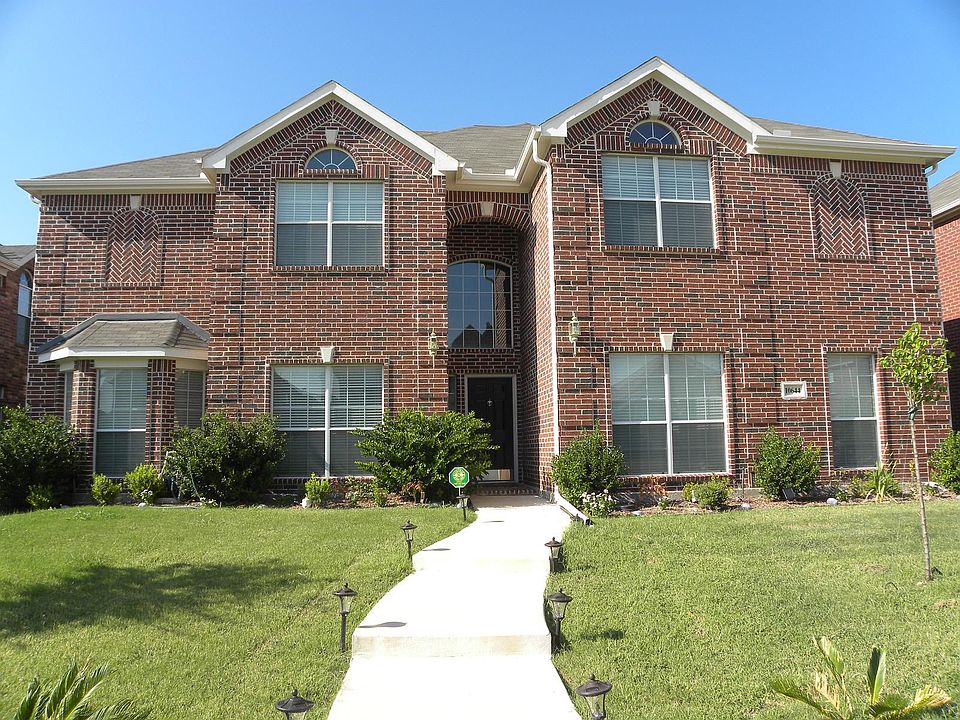 1st image of 10644 Providence Dr