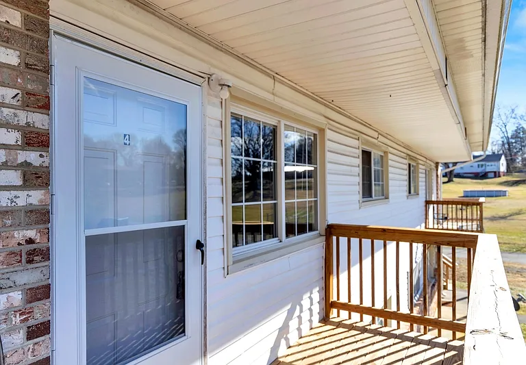 707 Carter Sells Rd #4 — Photo 2