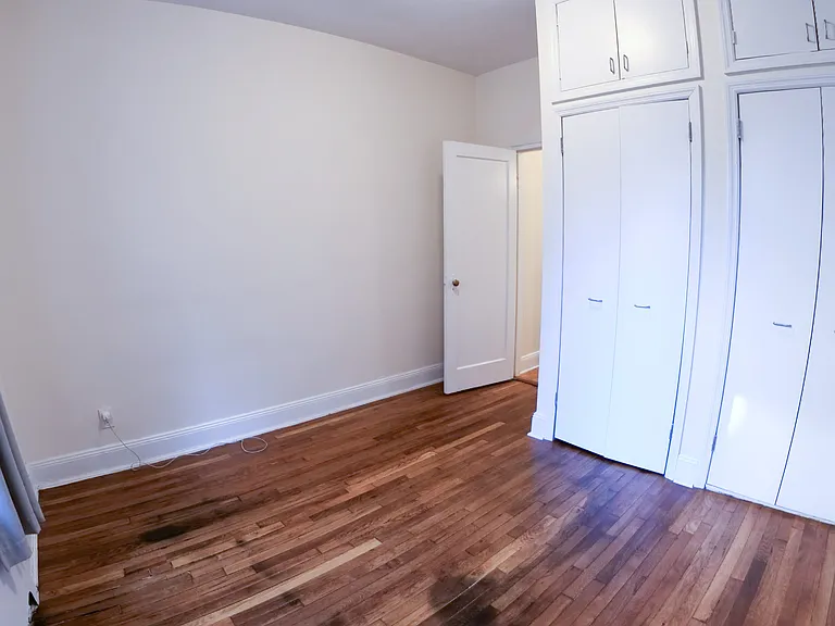 123 E 82nd St #4D — Photo 10
