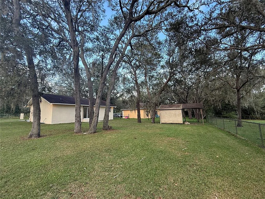 2 bed, 2.0 bath, 1008 sqft, $1,600 — Photo 4