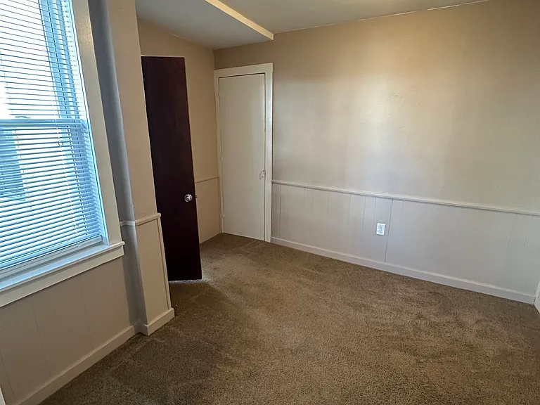 6 Walcott St #1R — Photo 16
