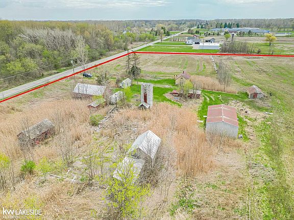 3rd image of 6166 Church Rd