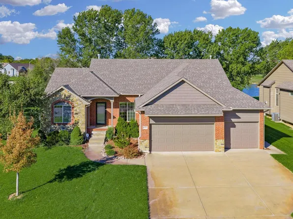 6038 W Driftwood Ct, Wichita, KS 67205