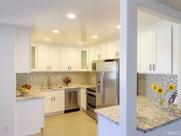 11820 Mayfield Ave APT 317, Los Angeles, CA 90049