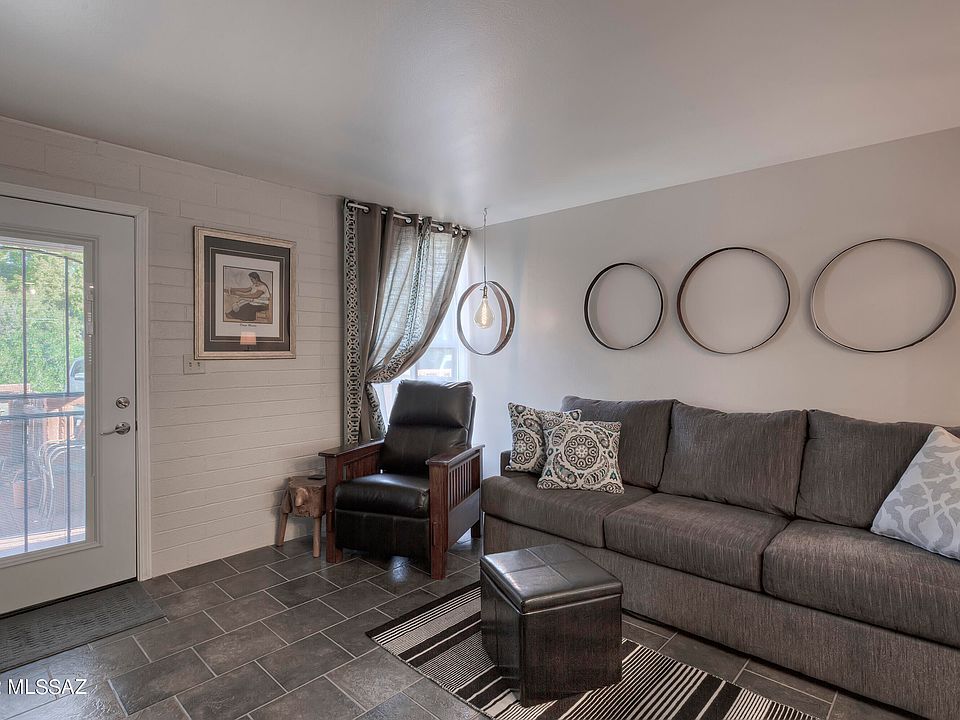 1st image of 424 S Paseo Aguila Unit C