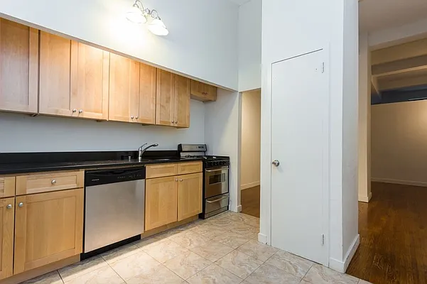 Rented by MNS | media 16