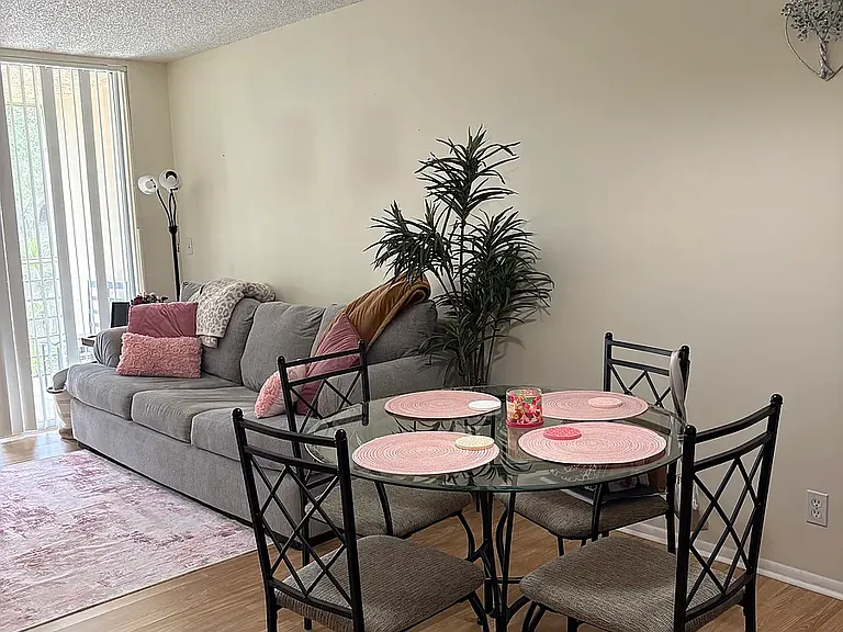 9340 Lagoon Pl #202 — Photo 5