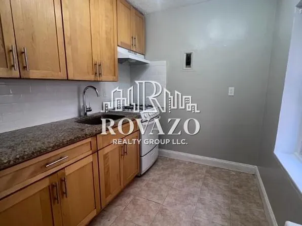 585-586 Elizabeth Ave, Newark, NJ