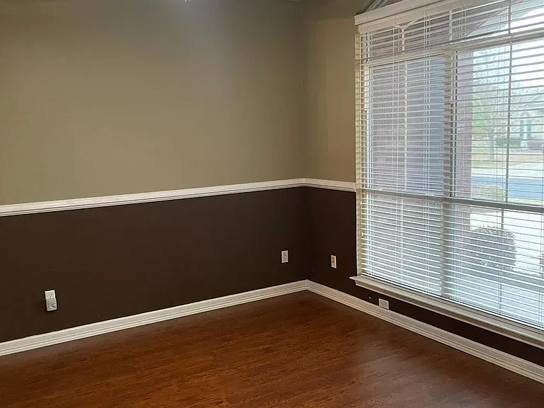 2516 Pearson Way — Photo 6
