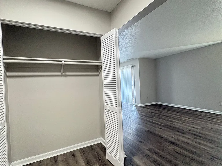 7420 Rockleigh Ave #A — Photo 36