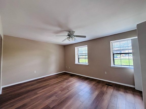 2nd image of 37 Heather Hill Rd