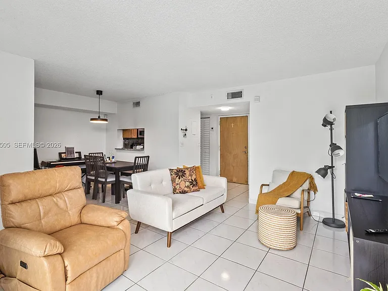 2075 SW 122nd Ave #226 — Photo 14