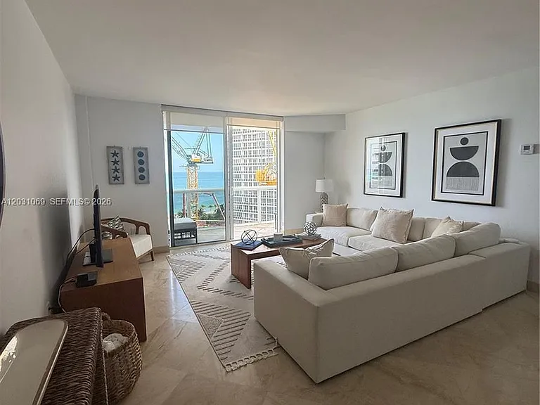10275 Collins Ave #1221 — Photo 12