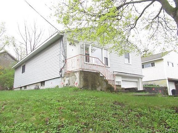 3rd image of 309 1st North St