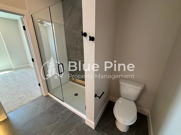 477 Easy St #1 — Photo 9