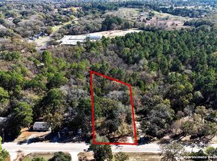 905 W Cayuga Dr, Athens, TX 75751