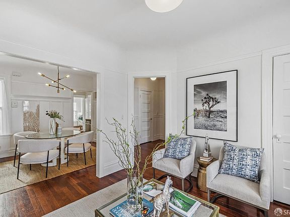 3rd image of 215 7th Ave #6