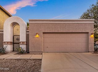2989 W Agena Dr, Tucson, AZ 85742