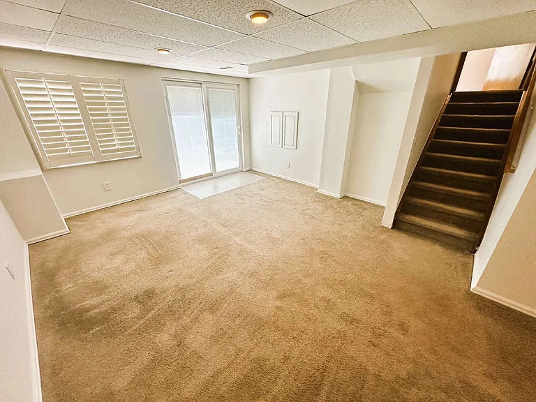 10542 Holyoke Dr — Photo 22