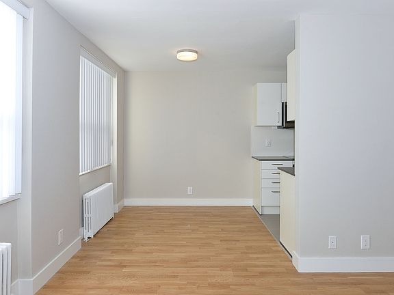 5th image of 25 Eccleston Dr #1147006