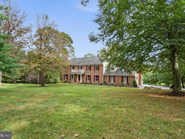 57 Montvieu Ct, Hunt Valley, MD 21030