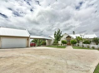 246 Green Acres Dr, Granite Shls, TX 78654