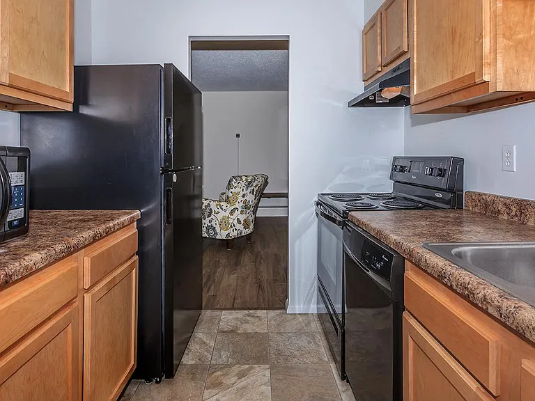North Wood Apartments — Photo 11