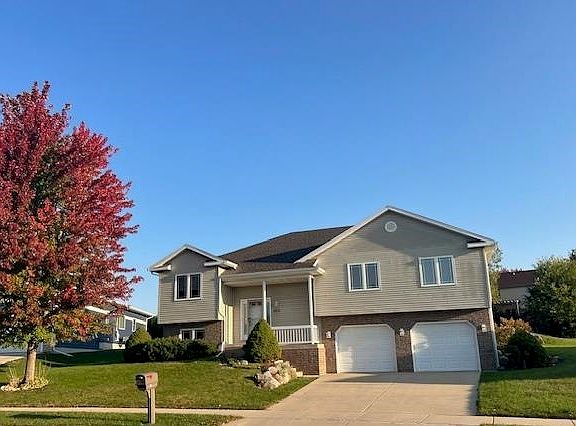 2nd image of 103 E Northlawn Dr