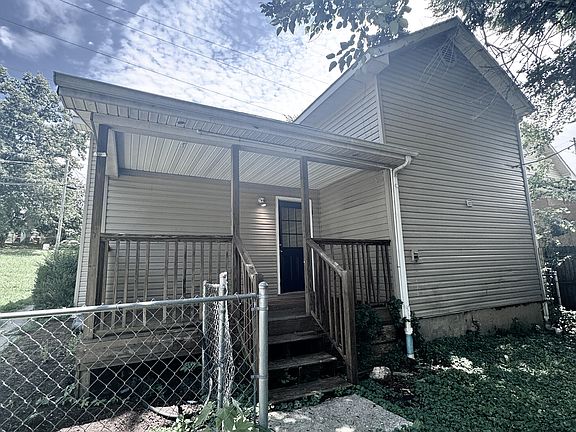 2nd image of 118 Langdon St