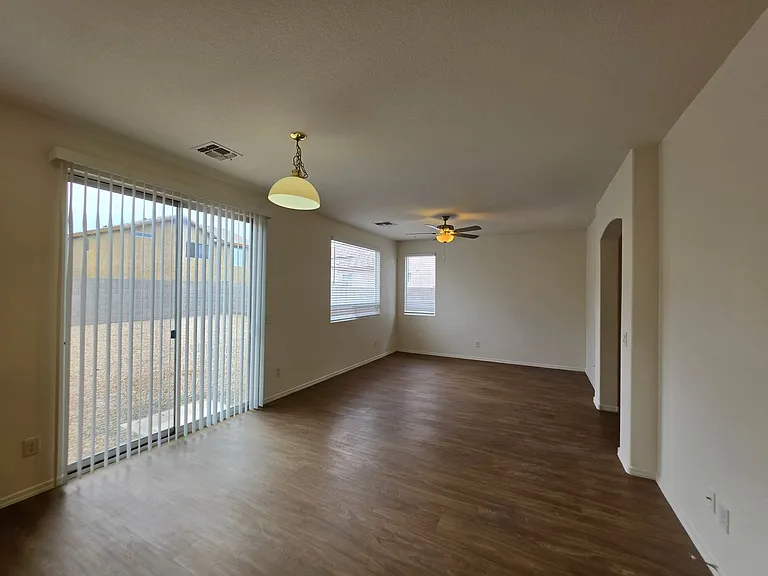1216 E Graham Trl — Photo 11