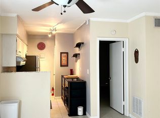 2646 Polk St APT 3, Hollywood, FL 33020