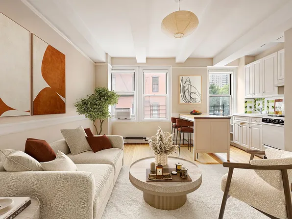 365 W 20th St APT 2E, Manhattan, NY 10011