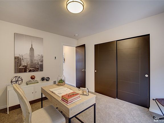 5th image of 3916 14th Ave S #B