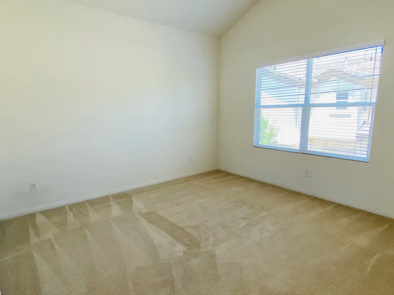 8692 Belmont St #B — Photo 13