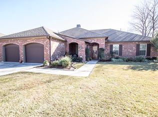 502 Cypress Cv, Youngsville, LA 70592