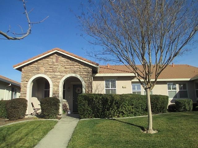 1st image of 390 Mill Valley Cir N