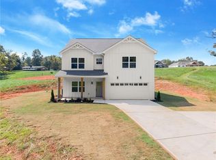 274 Hardman Rd, Clarkesville, GA 30523