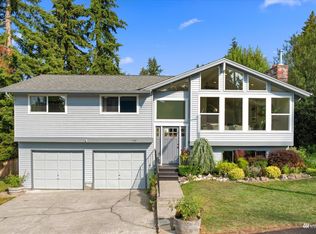 728 13th Way SW, Edmonds, WA 98020