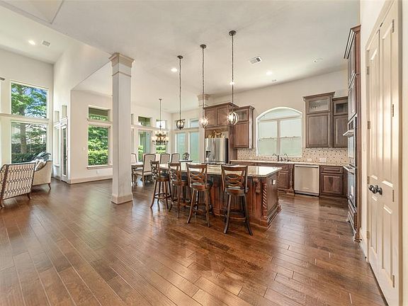 5th image of 1003 Oyster Bank Cir