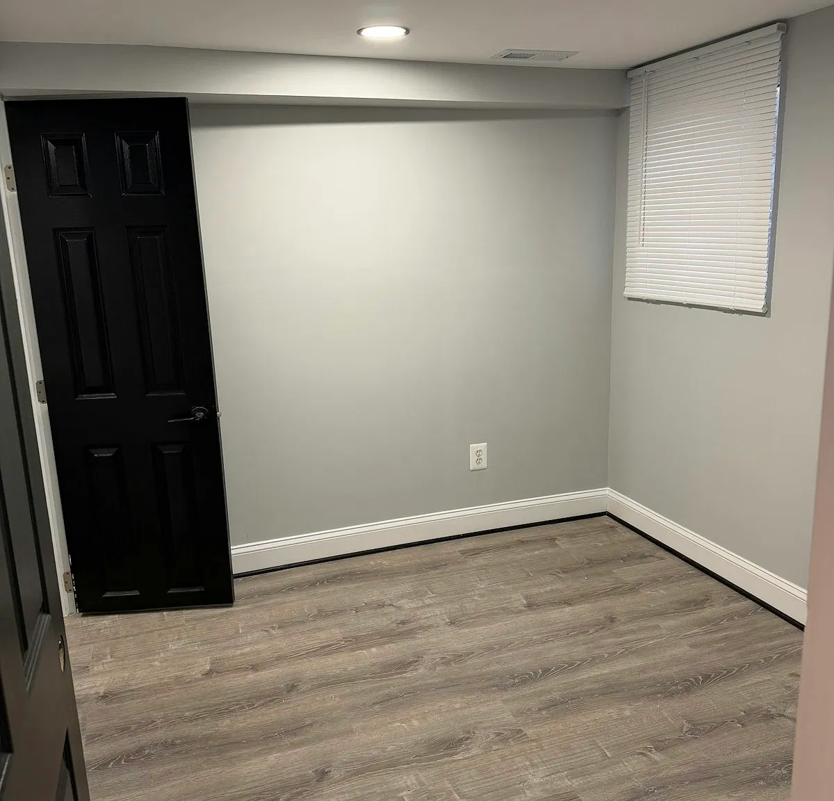 1920 Harlem Avenue, Unit 2A — Photo 4