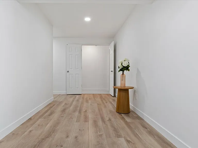 2869 S Drake Ave — Photo 3