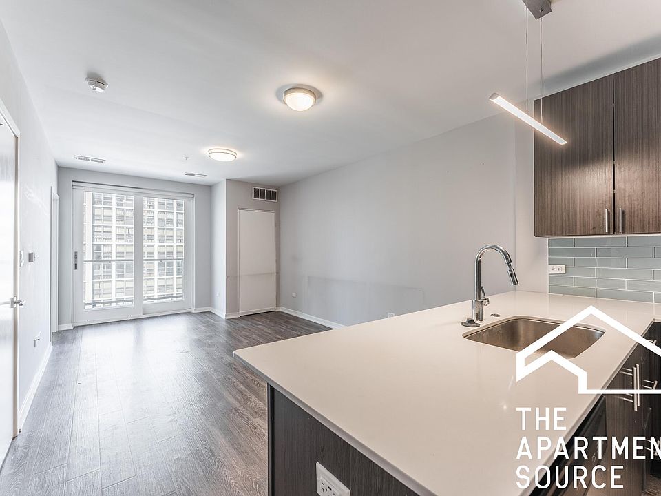 1st image of 302 W North Ave #1