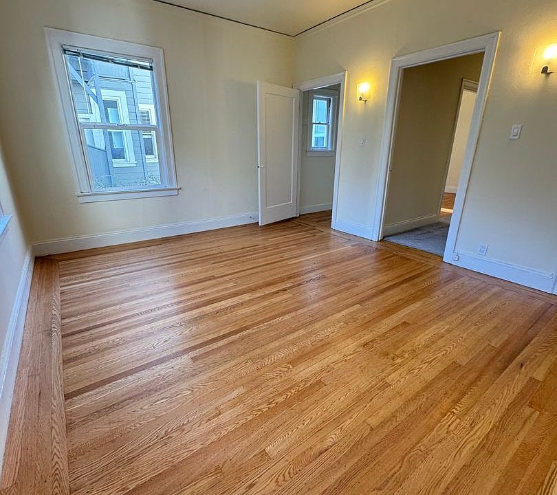 1st image of 2820 Gough St APT 3