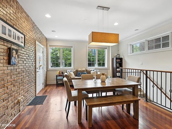 5th image of 2641 N Ashland Ave #1N