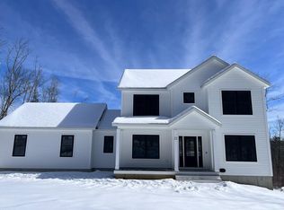 12 Carleton Rd, Mont Vernon, NH 03057