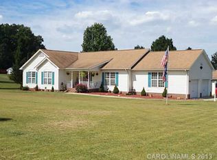 4002 Parkmont Rd, Concord, NC 28025