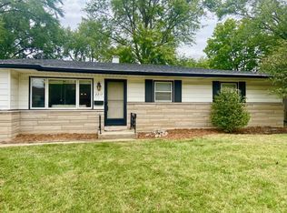 2217 W Acres Rd, Joliet, IL 60435