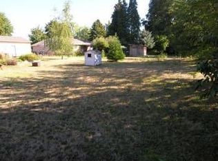 1372 Sunny Dr, Eugene, OR 97404