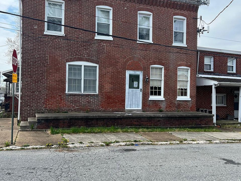 1st image of 2500 W 5th St